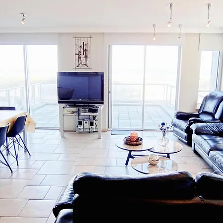 아파트 In With Ocean Views, Cleaning Included