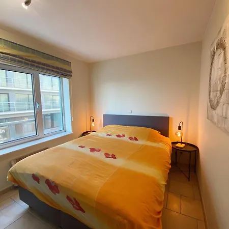 In With Ocean Views, Cleaning Included Apartment *